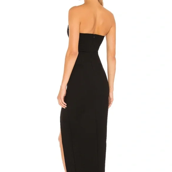 RYLEIGH STRAPLESS MAXI DRESS
Size XS 
Black - Picture 2 of 3